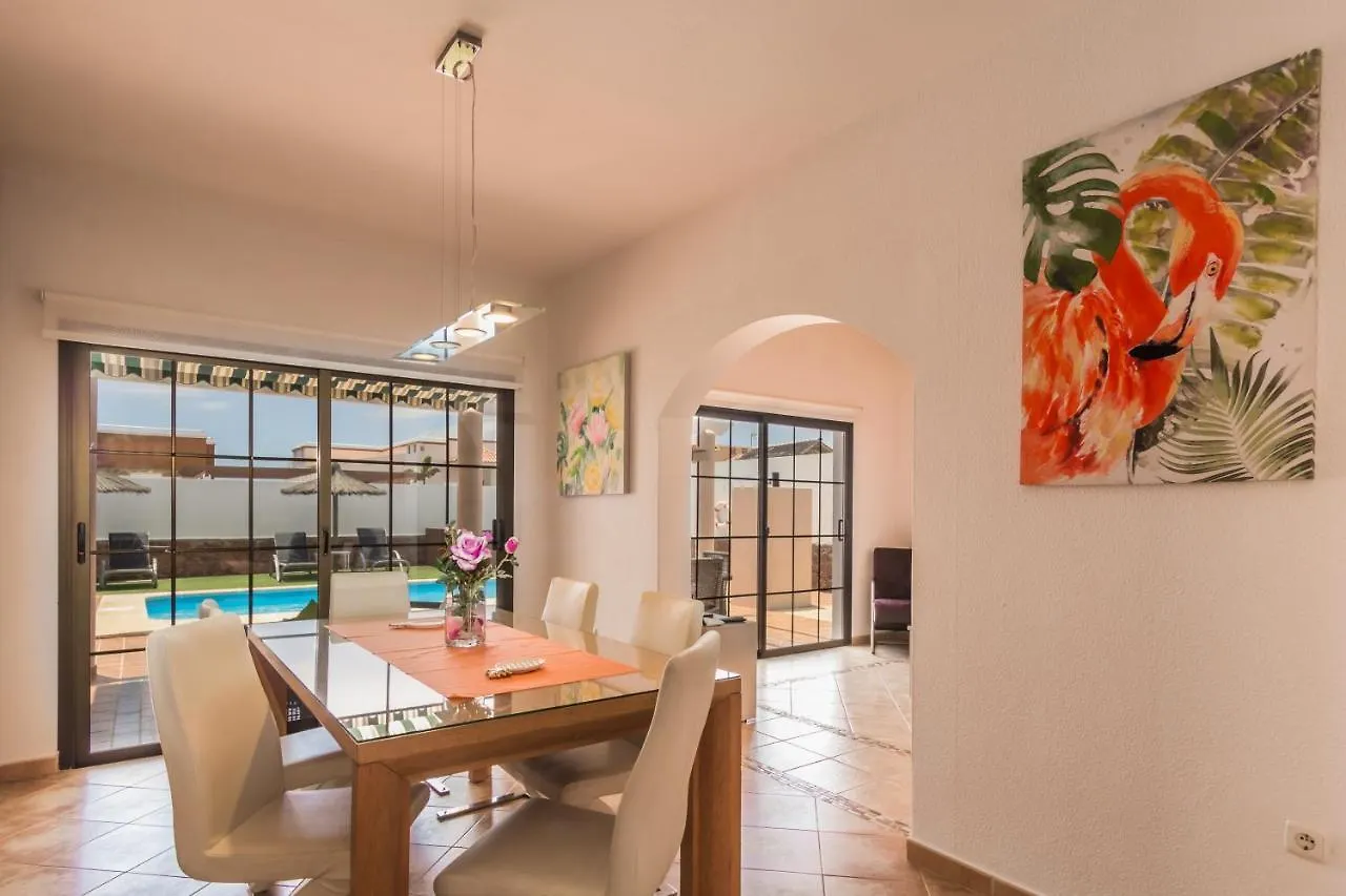 Villa With Private Pool, Near Beach And Golf Caleta De Fuste- Villa Charlotte Costa De Antigua Spain